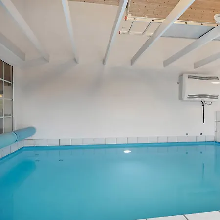 Thatched House With Spa, Sauna, And Pool - Sj590 * هاربور